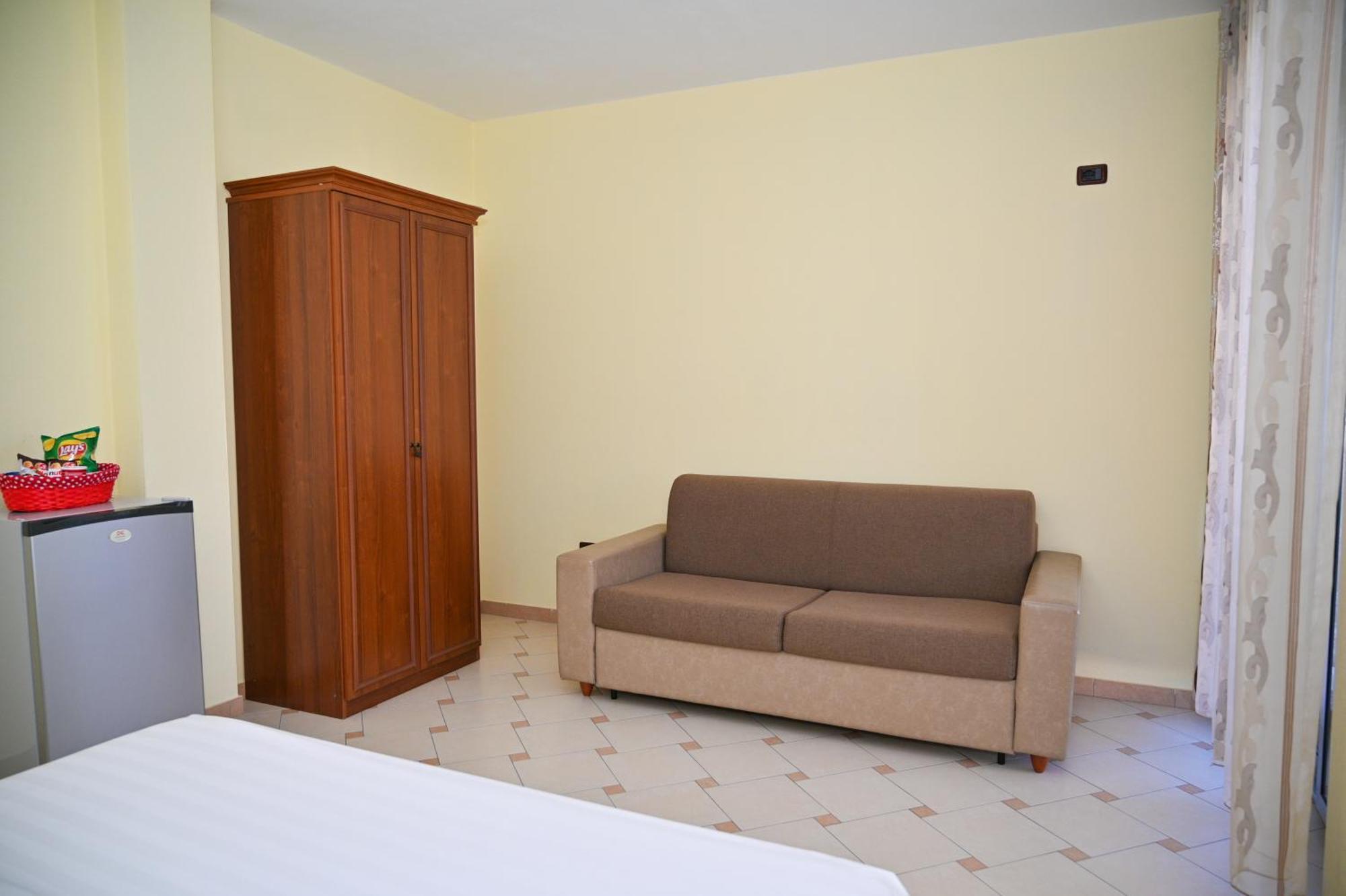Hotel Vila Emes Durres Phòng bức ảnh