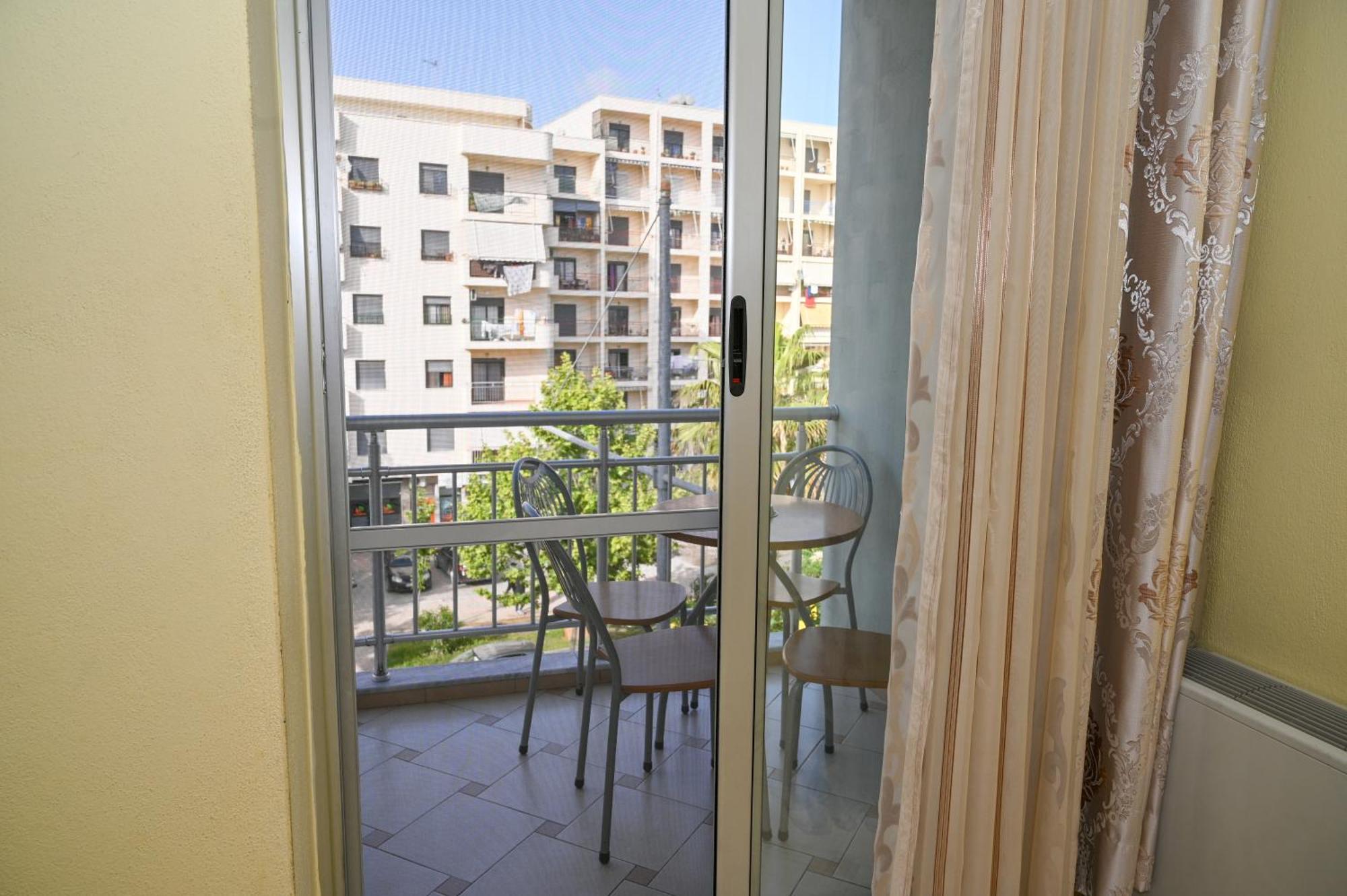 Hotel Vila Emes Durres Phòng bức ảnh