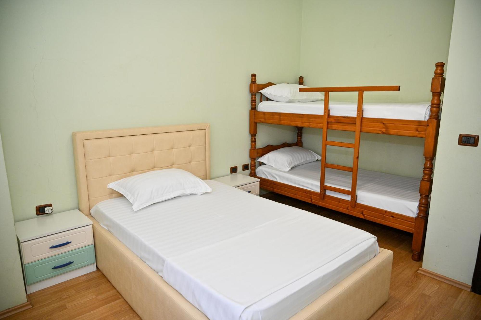 Hotel Vila Emes Durres Ngoại thất bức ảnh