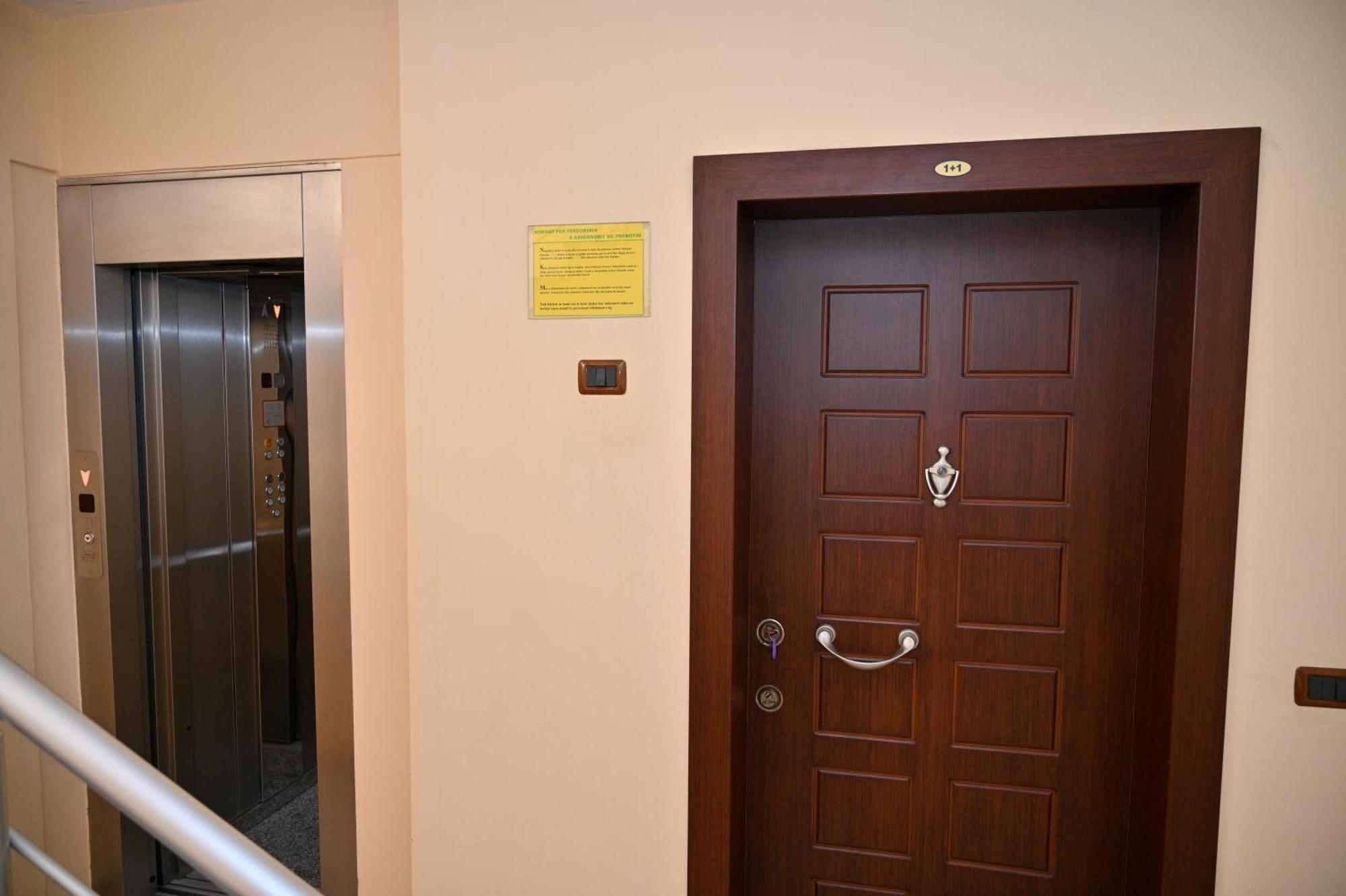 Hotel Vila Emes Durres Ngoại thất bức ảnh