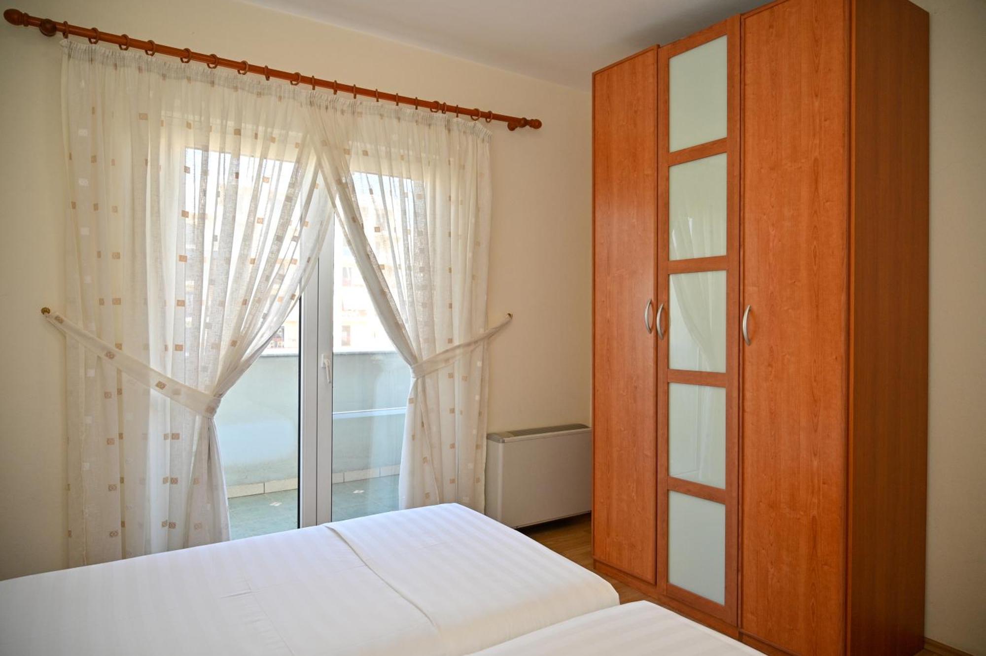 Hotel Vila Emes Durres Ngoại thất bức ảnh