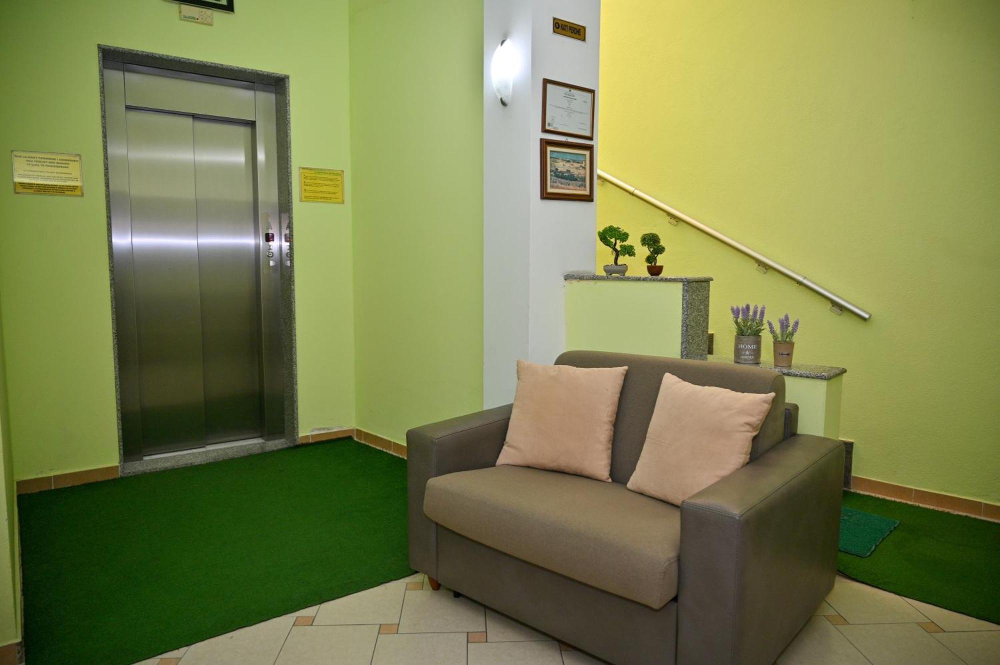 Hotel Vila Emes Durres Ngoại thất bức ảnh